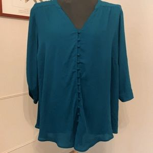 Torrid Emerald Georgette Button down blouse